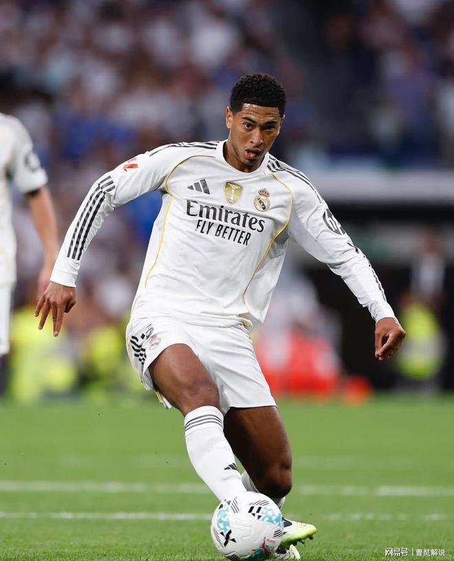 【攻略】可以开始秀起来了，一图教你LOL手游阿狸怎么玩