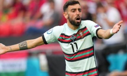 DOTA2热度回春？在线人数直逼Ti9